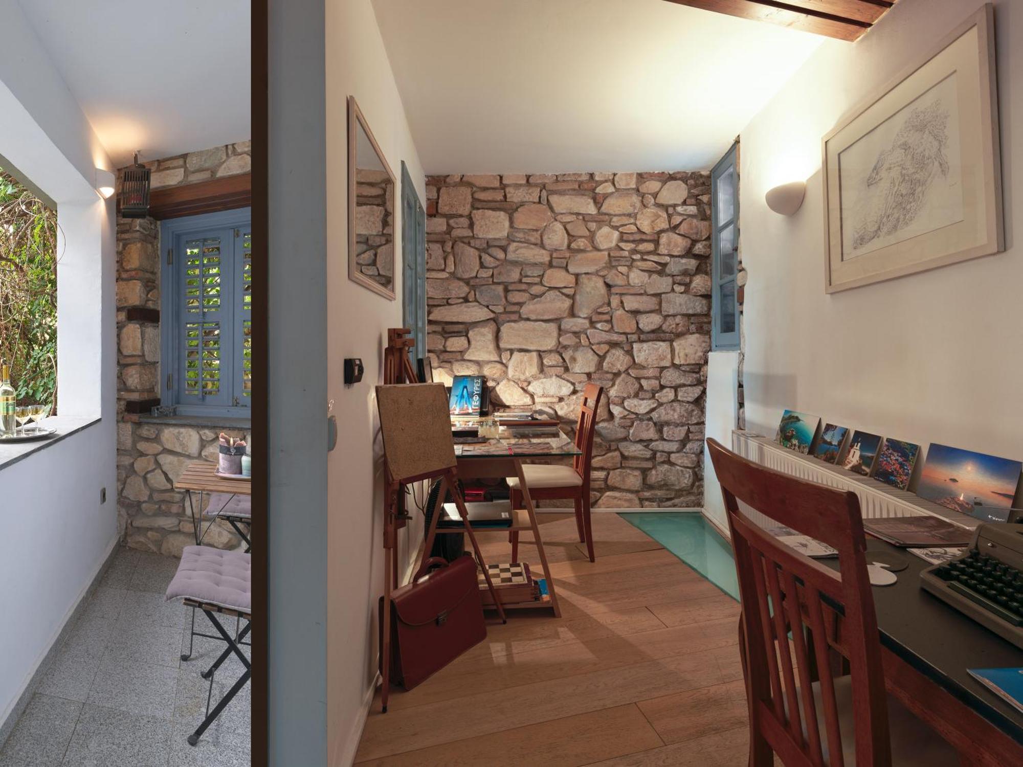 Live At The Acropolis Shadow - Under Super Scenic Anafiotika Apartment Athena Bagian luar foto