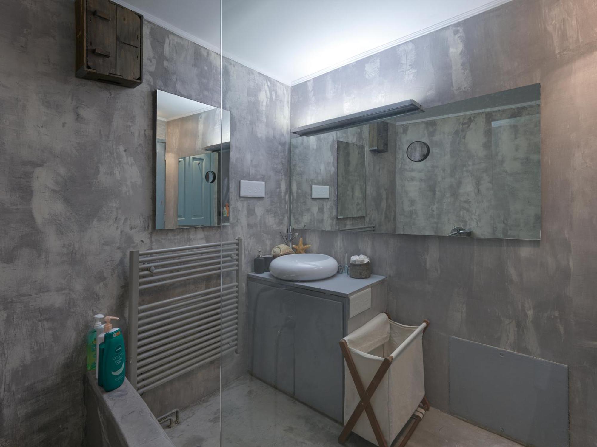 Live At The Acropolis Shadow - Under Super Scenic Anafiotika Apartment Athena Bagian luar foto
